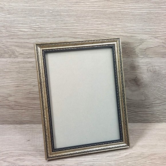 Photo Frame Ornate Bronze Wooden Table Top Wall Mount Picture Display Home Décor - Picture 6 of 16